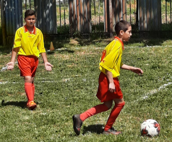 Aktuality / Futbalový turnaj mladších žiakov - foto