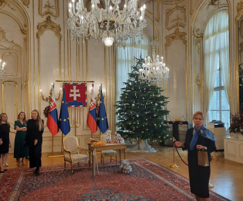 Aktuality / Návšteva v prezidentskom paláci - foto