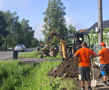 Aktuality / Modernizácia miestnych chodníkov a vstupného priestoru pred obecným úradom - foto