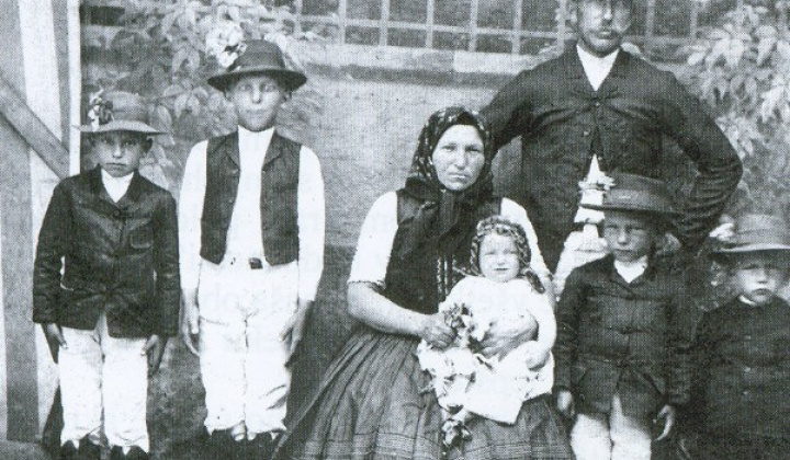8. fotografia fotogalérie História