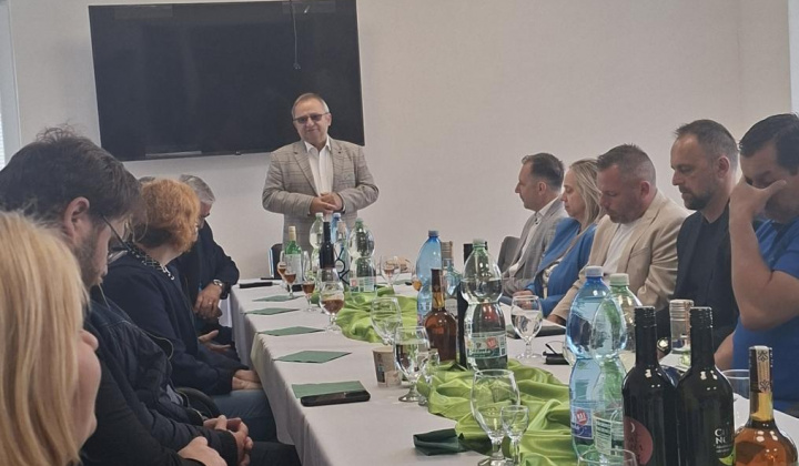 5. fotografia fotogalérie Aktuality / Okresné športové hry - Jednota dôchodcov Slovenska 2025 - foto
