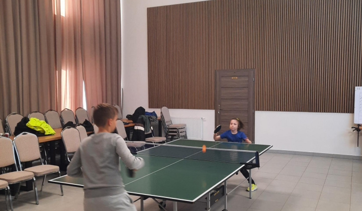9. fotografia fotogalérie 11. ročník stolnotenisového turnaja o pohár starostu obce Palín 2024