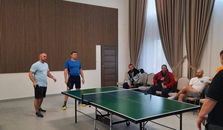 2. fotografia fotogalérie 10. ročník stolnotenisového turnaja o pohár starostu obce 2023