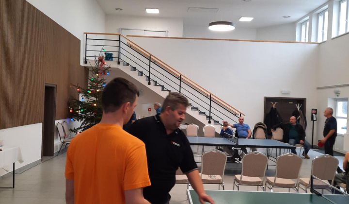 3. fotografia fotogalérie 10. ročník stolnotenisového turnaja o pohár starostu obce 2023