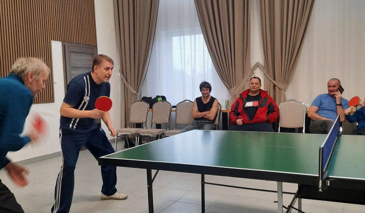 5. fotografia fotogalérie 10. ročník stolnotenisového turnaja o pohár starostu obce 2023