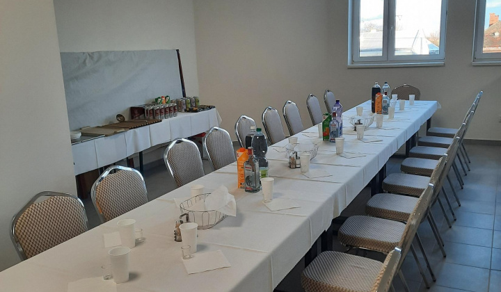 18. fotografia fotogalérie 10. ročník stolnotenisového turnaja o pohár starostu obce 2023