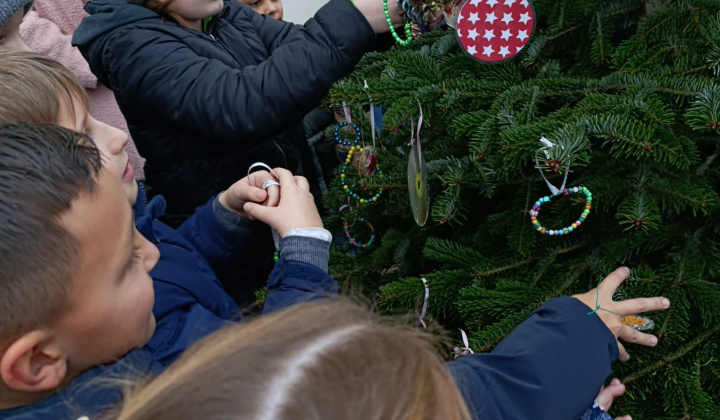 2. fotografia fotogalérie Aktuality / Vianočná nálada v našej obci - foto