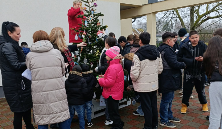 15. fotografia fotogalérie Aktuality / Vianočná nálada v našej obci - foto