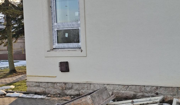 13. fotografia fotogalérie Aktuality / Rekonštruovaná budova škôlky ožíva: Palín má novú stanicu rýchlej zdravotnej pomoci - foto