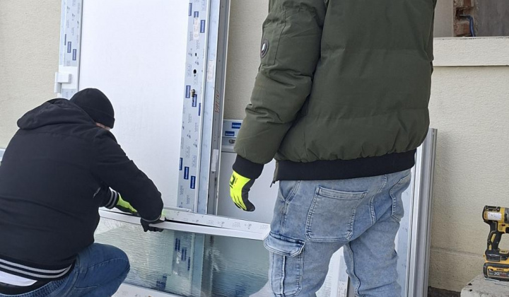 18. fotografia fotogalérie Aktuality / Rekonštruovaná budova škôlky ožíva: Palín má novú stanicu rýchlej zdravotnej pomoci - foto