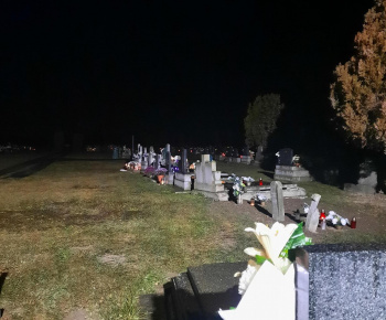 Aktuality / Osvetlenie miestneho cintorína - foto