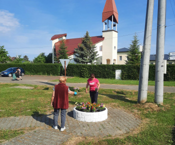 Aktuality / Opäť je tu máj, kvetín raj ..... - foto